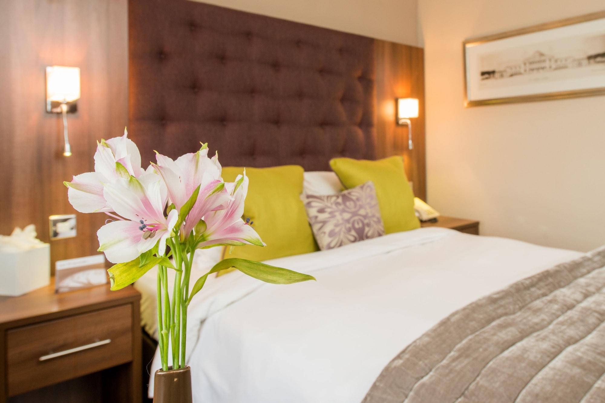 Burnham Beeches Hotel Экстерьер фото
